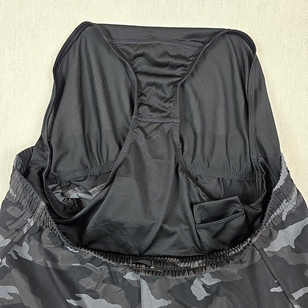 Athleta Shorts Womens Large Black Camo Printed Mesh Racer Run Lined Running 4 In - Picture 3 of 13